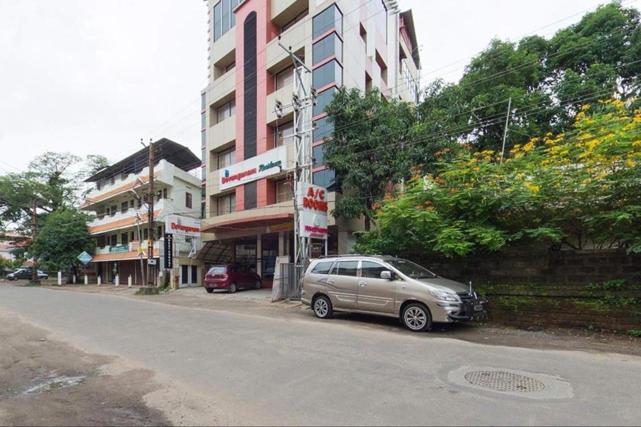 Devanganam Residency Hotel Guruvāyūr Exterior foto